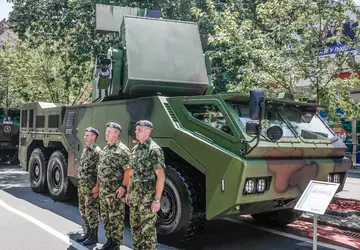 Serbien hat das chinesische Boden-Luft-Raketensystem HQ-17AE ...