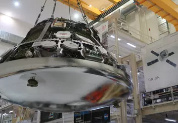 NASA schließt die Montage des Orion-Raumschiffs ...