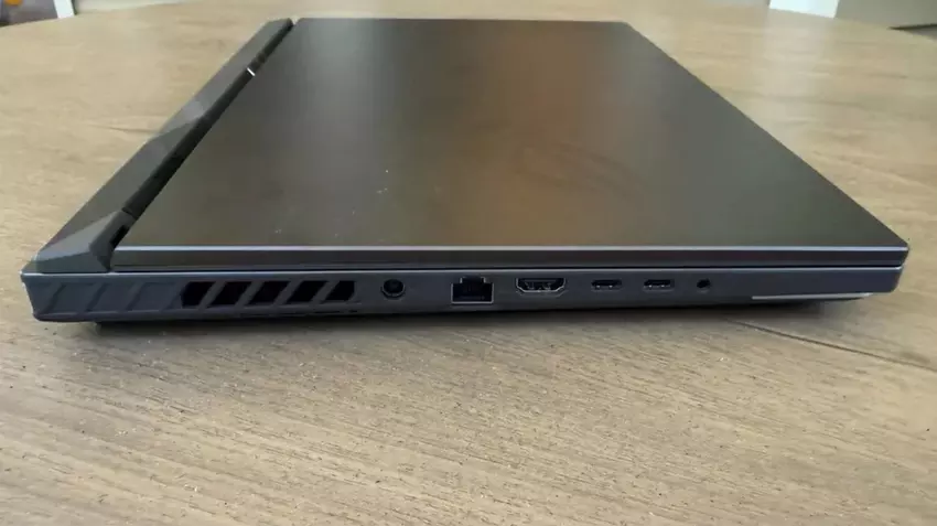 ROG Strix G16 gegen ROG Zephyrus G16