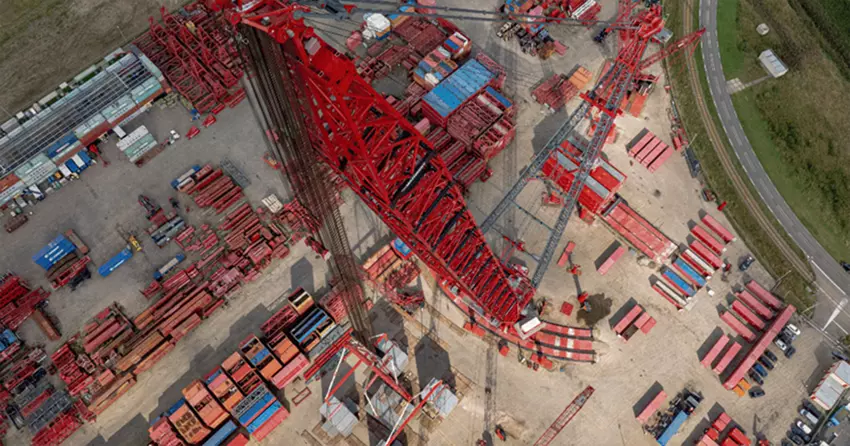 Der stärkste Landkran der Welt wurde im rein elektrischen Betrieb getestet