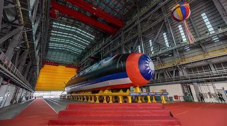Taiwan hat sein erstes U-Boot, die 1,54 Milliarden Dollar teure Hai Kun, zu Wasser gelassen, das mit US-Torpedos des Typs Mk 48 und Harpoon-Schiffsabwehrraketen ausgestattet wird.