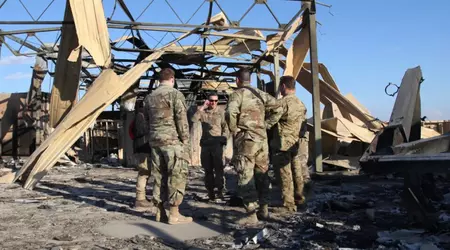 Der Luftwaffenstützpunkt Al-Assad im Irak, auf dem US-Truppen stationiert sind, wurde von Katjuscha-Raketen getroffen