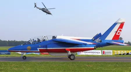 Flugzeug der Patrouille de France kollidiert während eines Trainings in Frankreich 