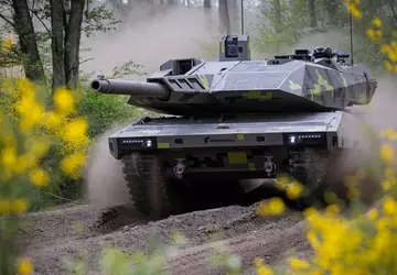 Deutscher Konzern Rheinmetall und italienische Firma ...