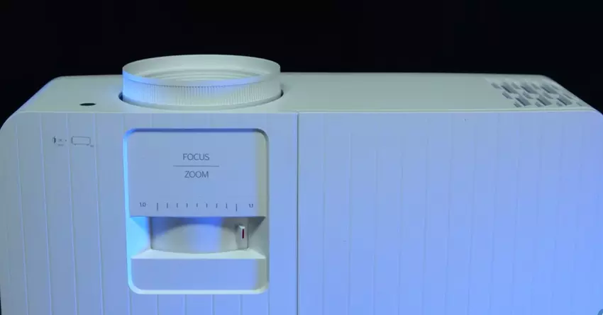 Optoma UHD38 projektor ps5