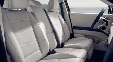 Hyundai hat den mittleren Vordersitz des neuen Palisade enthüllt: Er ist nicht so breit wie der Fahrersitz, aber auch nicht kindgerecht