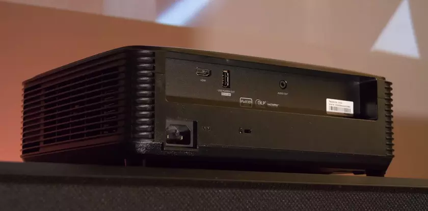 th575 vs. hd146x