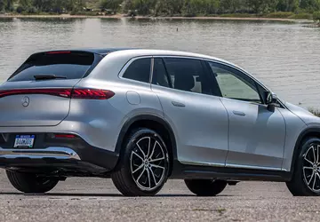 Mercedes-Benz stoppt die Auslieferung der EQE- ...