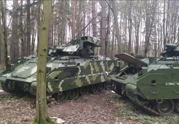 US Bradley-Kampffahrzeuge in der Ukraine gesichtet ...