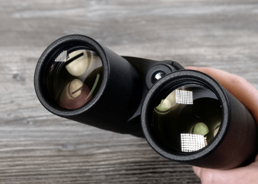 Leica Geovid 10x42 R Fernglas zur Entfernungsmessung