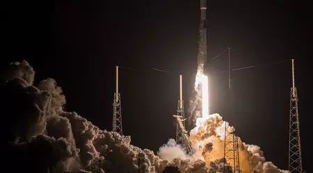 SpaceX hat innerhalb weniger Stunden zwei erfolgreiche Falcon-9-Starts durchgeführt. Die Raketen umkreisten mehrere Dutzend Satelliten, darunter Starlink