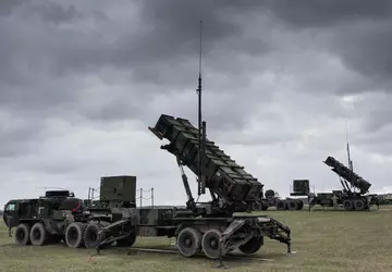 Wann werden die Niederlande das Patriot-Luftabwehrsystem ...