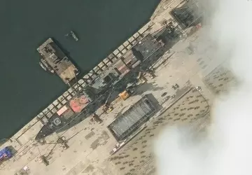 Nordkorea hebt endlich den beschädigten Zerstörer ...