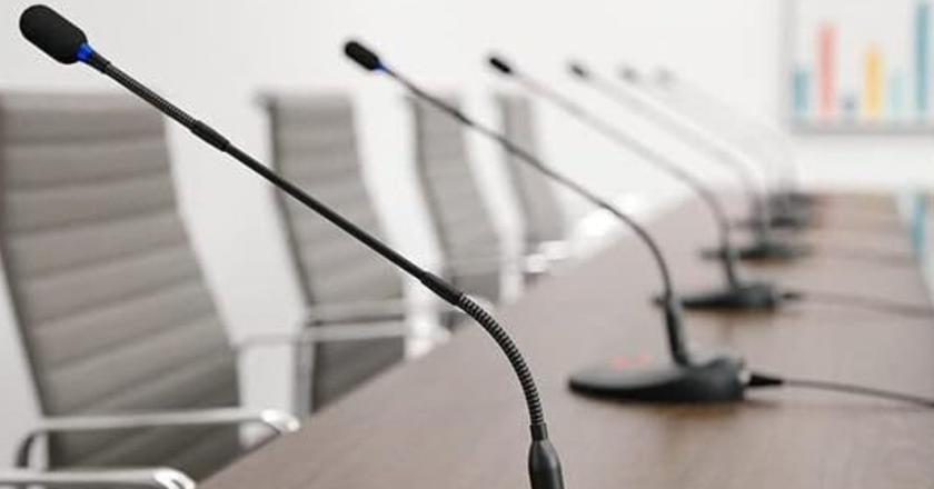 BOYA Desktop Schwanenhals-Kondensatormikrofone für Präsentationen