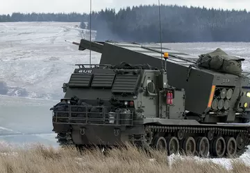 Finnland rüstet M270-Mehrfachraketenwerfer auf A2-Niveau auf, ...