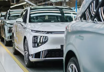 Vertragsfertigung: Magna beginnt mit der Montage ...