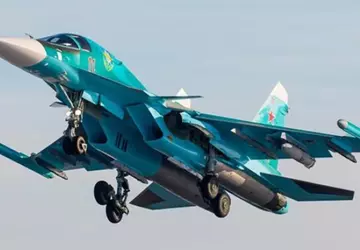 Die Russen haben ihr eigenes Überschall-Kampfflugzeug ...