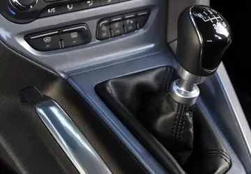 Ford hat ein Modell eines manuellen ...