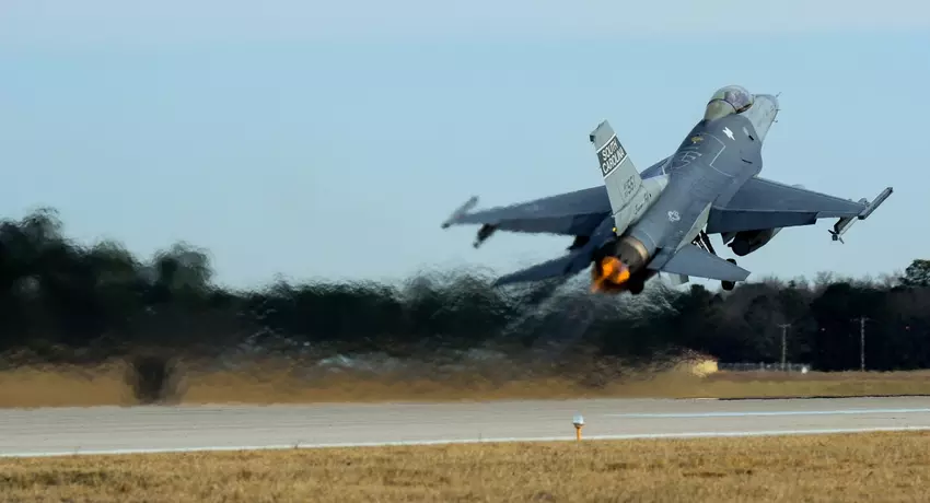 Thailand verschiebt den Kauf neuer Kampfjets als Ersatz für ältere F-16A/B Fighting Falcon Flugzeuge