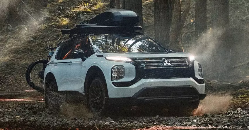 Mitsubishi Outlander Trail Edition: mehr schwarze Verzierungen