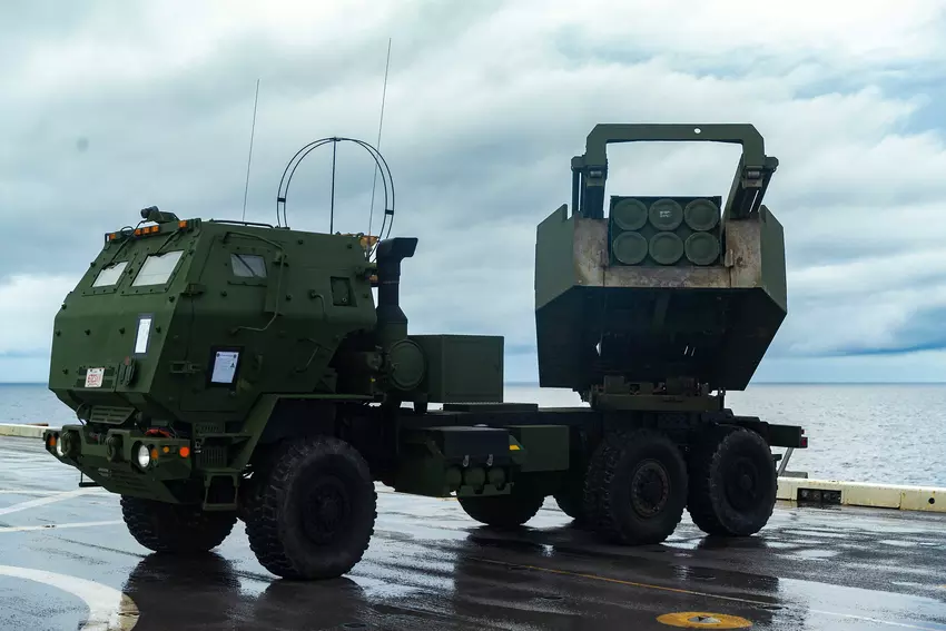 Die Vereinigten Staaten haben die Lieferung von HIMARS-Raketen wieder aufgenommen, doch handelt es sich dabei ausschließlich um alte Verträge 