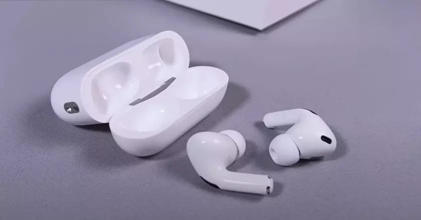Apple AirPods Pro (2. Generation) echte kabellose Kopfhörer