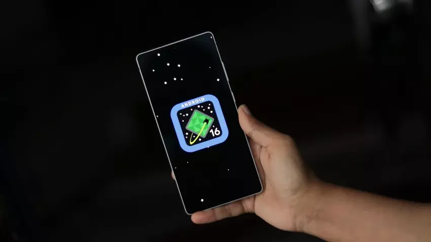 One UI 8 Beta 2 für Galaxy S25 hat jetzt Echtzeit-Text für Hörgeschädigte