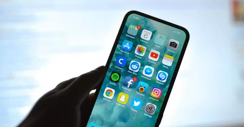 Apple-Smartphones könnten 2026 eine Frontkamera unter dem Bildschirm bekommen, aber es ist nicht sicher