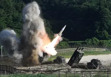 USA liefern ATACMS-Raketen mit Streu-Sprengköpfen an ...