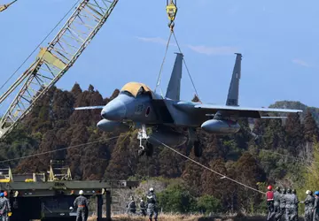 Aufstand der Flugzeuge: Japanisches Kampfflugzeug F-15J ...