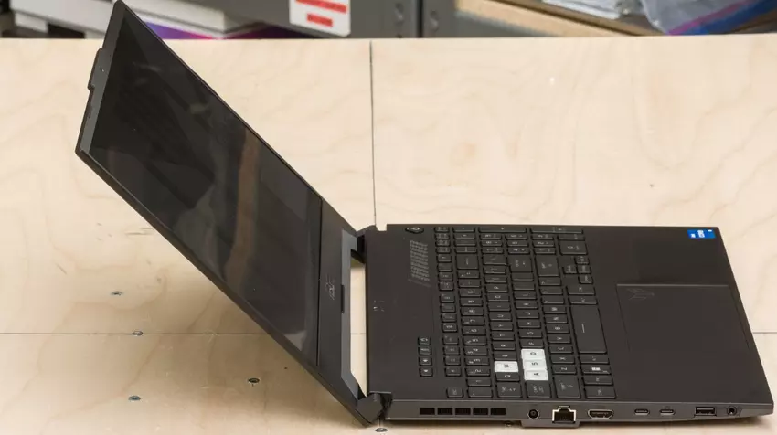 ASUS TUF F15 Gaming PC Laptop bis 1000€