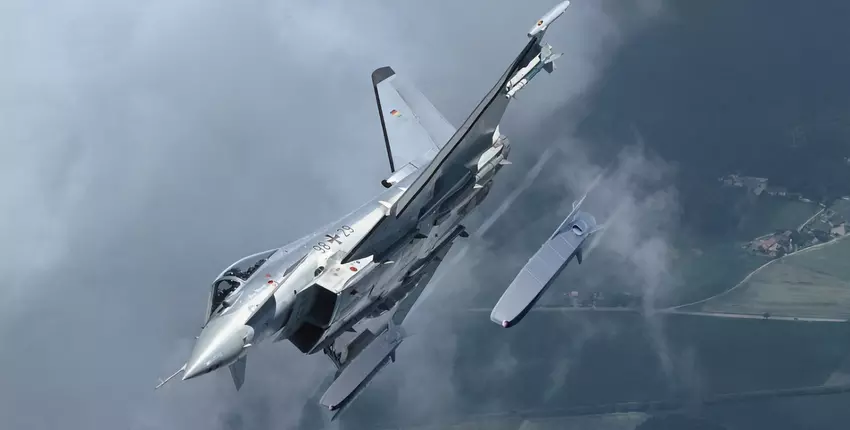 t-online: Die Bundesregierung kündigt die baldige Lieferung von Taurus-Marschflugkörpern mit einer Reichweite von 500 Kilometern an die Ukraine an