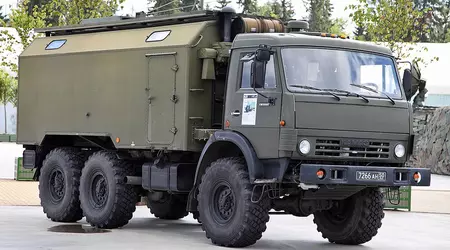 Das US-Raketensystem HIMARS zerstörte eine seltene russische Station zur elektronischen Kampfführung RB-636M2 Svet-KU