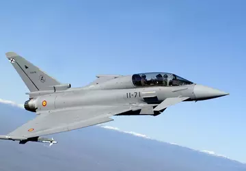 Die spanische Luftwaffe wird Eurofighter Typhoon-Kampfflugzeuge ...