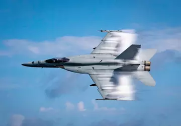 Boeing erhält 2 Milliarden Dollar für ...