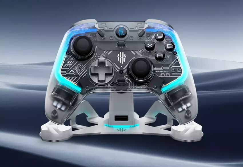 Nicht nur das Red Magic 9S Pro Smartphone: Nubia bereitet sich auf die Veröffentlichung eines Gaming-Controllers mit transparentem Design und RGB-Beleuchtung vor