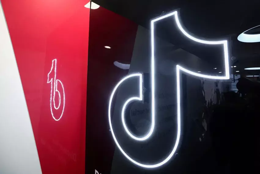 TikTok empfiehlt Android-Nutzern in den USA, die App über die offizielle Website herunterzuladen