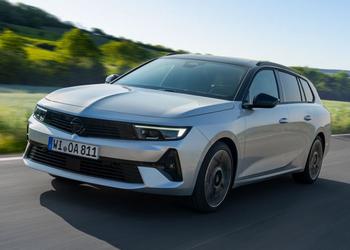 Der Opel Astra Sports Tourer Hybrid ...