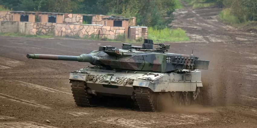 Die Niederlande und Dänemark haben den Kauf von 14 deutschen Leopard-2-Panzern für die Ukraine im Wert von über 100 Mio. USD finanziert