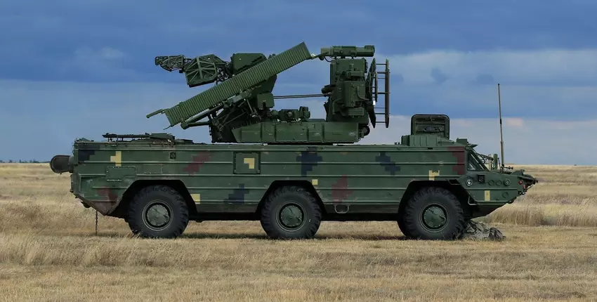 Das Boden-Luft-Raketensystem Osa hat die russische Drohne "Orlan-10" zerstört (Video)