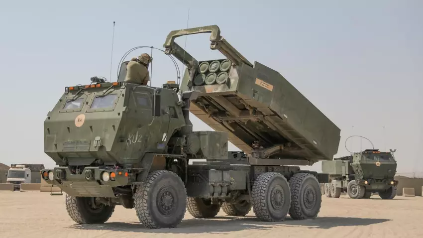 Fast 2.000.000.000.000.000 $ Vertrag: Die USA haben eine große Lieferung von HIMARS-Mehrfachraketenwerfern bei Lockheed Martin bestellt