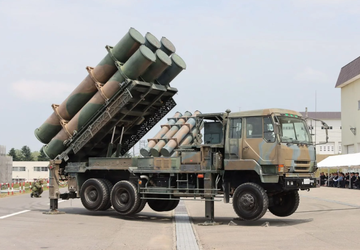 Japan testet zum ersten Mal Langstreckenraketen ...