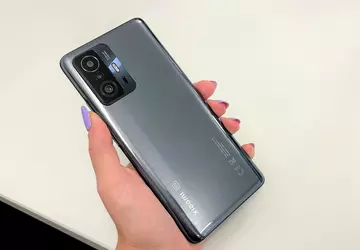 Im September werden neun Smartphones von ...