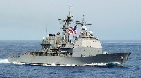 Die US-Marine hat den Kreuzer USS Lake Champlain nach 35 Dienstjahren außer Dienst gestellt. Das Kriegsschiff war Träger von Tomahawk-Raketen, überlebte eine Explosion und eine Kollision mit einem Fischereifahrzeug
