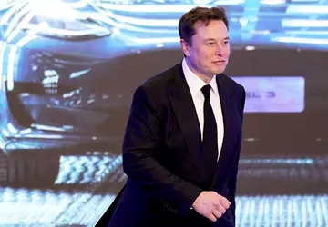 Tesla-Aktionär will Elon Musk wegen 56 ...