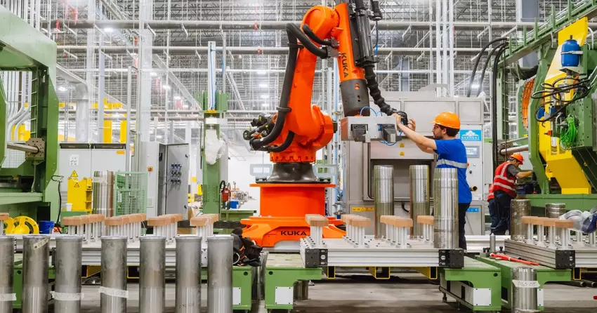 "Das Ziel sind 100.000 Stück pro Monat": In den USA wird ein neues Werk zur Herstellung von 155-mm-Granaten für die Ukraine eröffnet