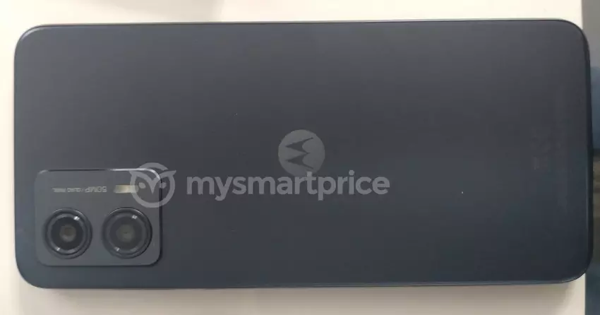 Moto G53 5G erschien in Live-Bildern: 120 Hz-Display, Qualcomm-Chip und 50 MP-Doppelkamera