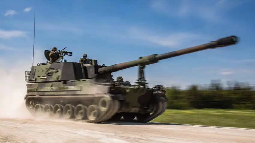 Estland erhält sechs weitere K9 Kõu Artilleriegeschütze