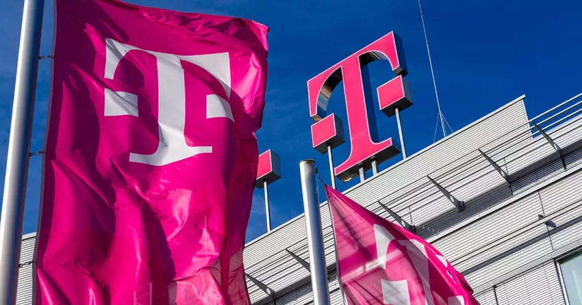 Nutzer berichten von großflächigen Ausfällen im Netz der Telekom: Internetanschlüsse in Berlin, Frankfurt und Hamburg sind am stärksten betroffen 