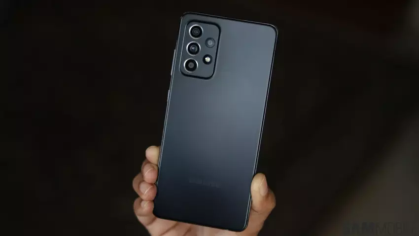 Das Galaxy A52s wurde mit dem Sicherheitspatch vom Januar 2025 aktualisiert, um Sicherheitslücken zu schließen